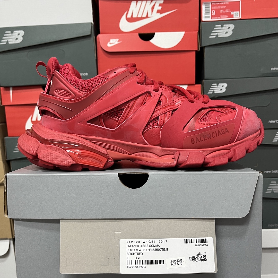Balenciaga BLCG Track - Image 101