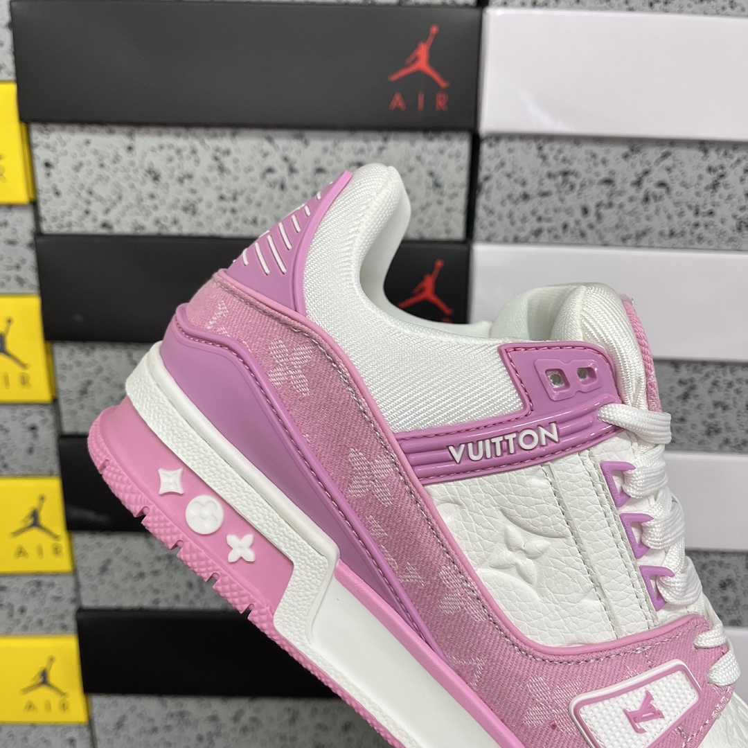 Louis Vuitton Trainer 1-11 - Image 7