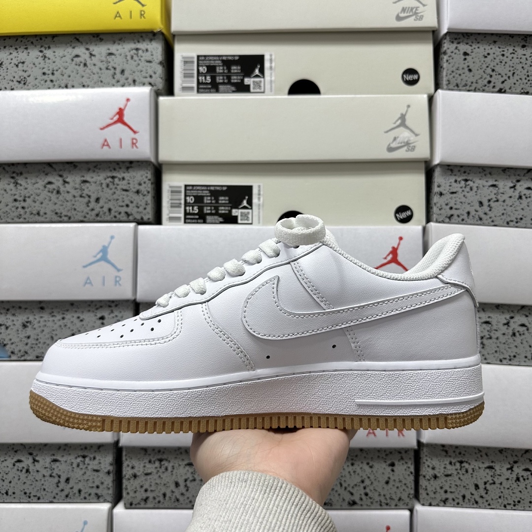 Nike Air Force 1 Low '07 White Gum - Image 3
