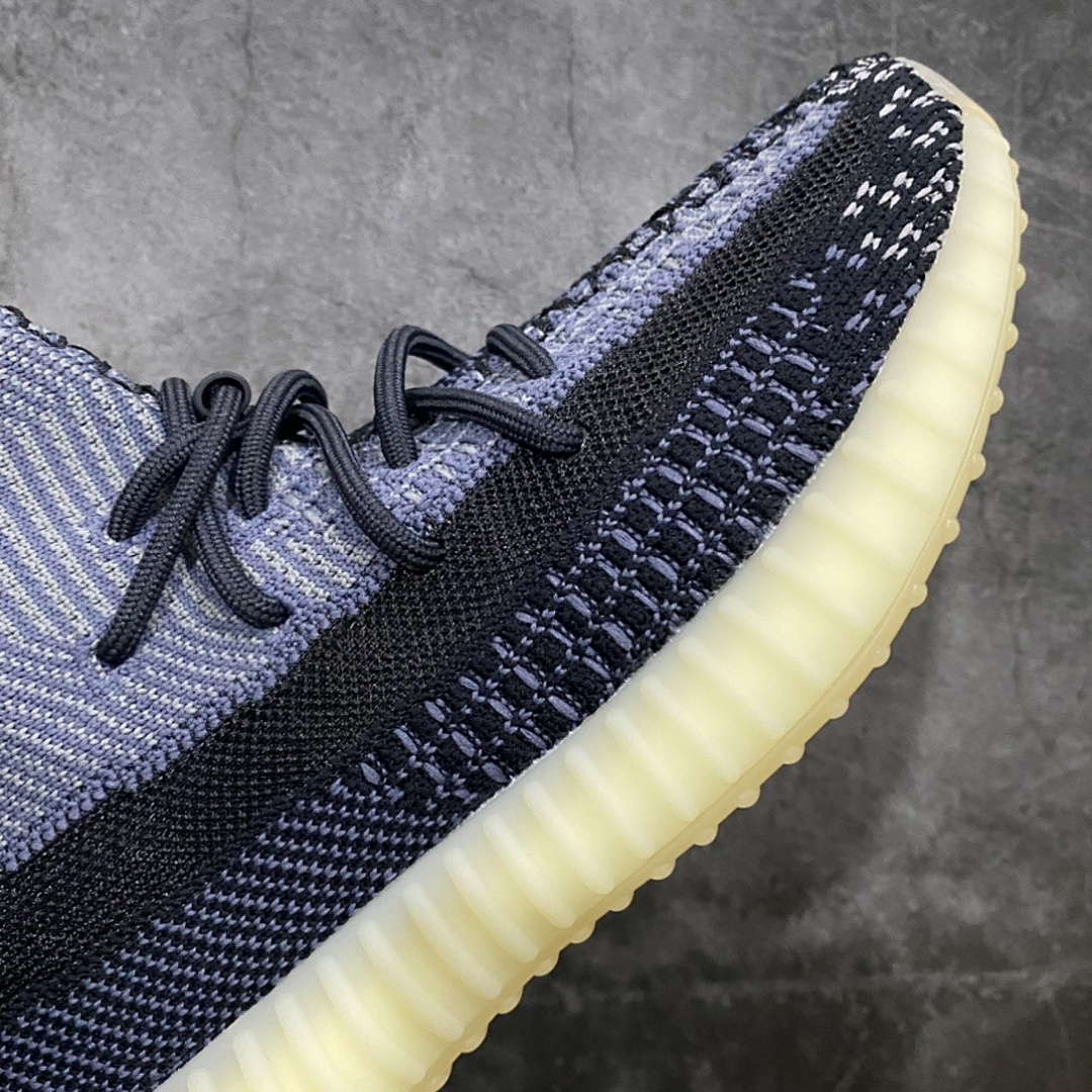 Adidas Yeezy 350 - Image 5