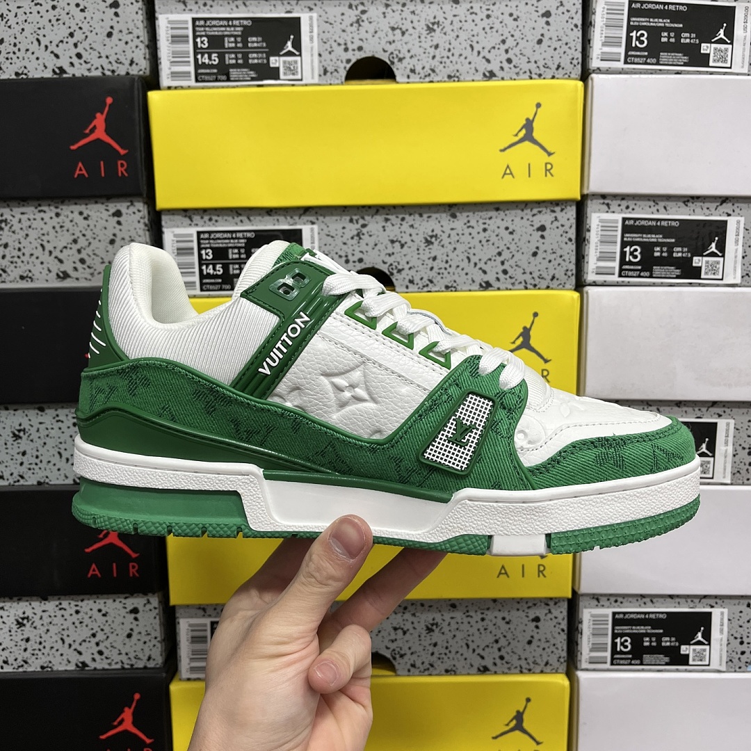 Louis Vuitton Trainer 1-04 - Image 9