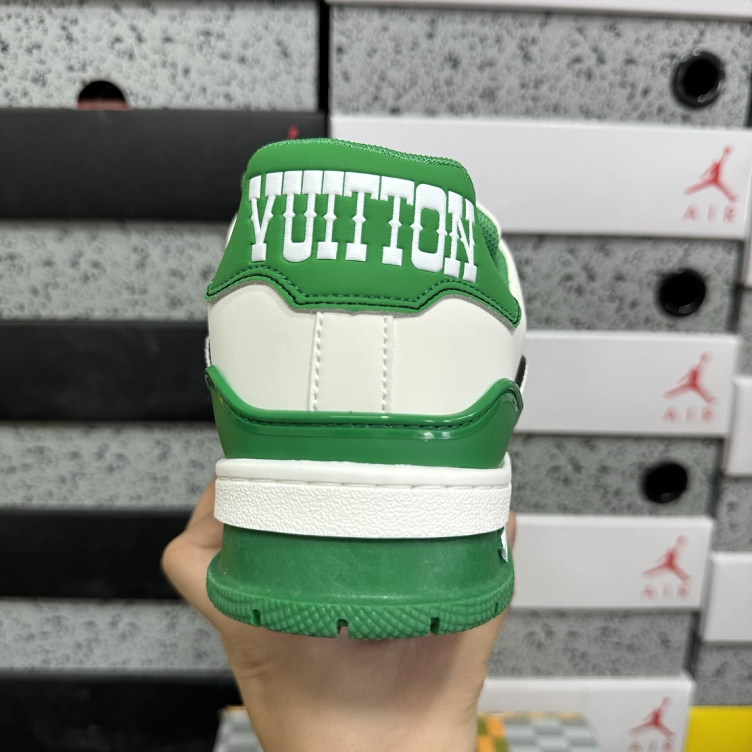 Louis Vuitton Trainer Rhinestone - Image 3