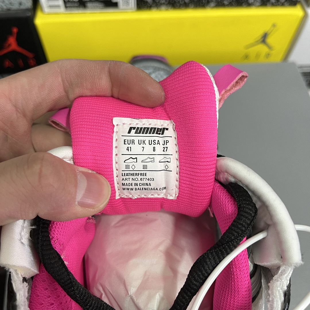 Balenciaga BLCG Runner 7.0 - Image 7