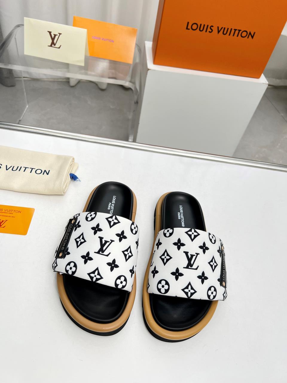 Louis Vuitton Velcro Slippers - Image 9
