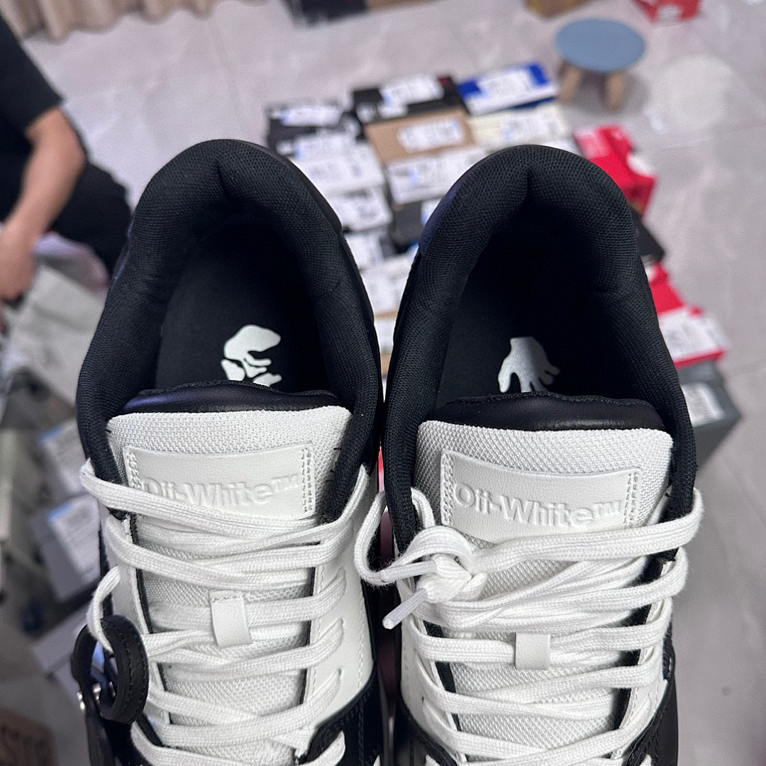 Off-White Black White - Image 6