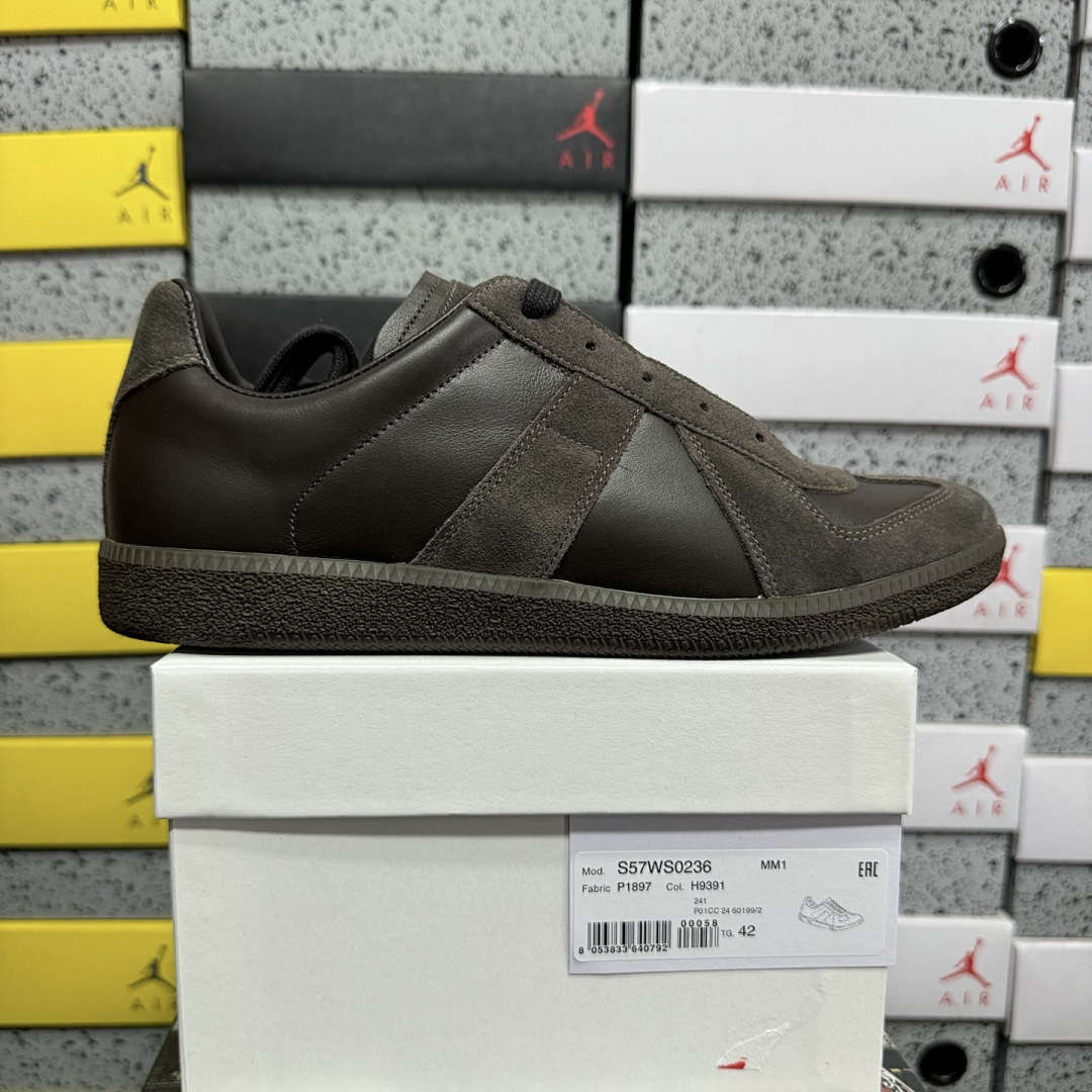 On Running Maison Margiela Replica Coffee H9391