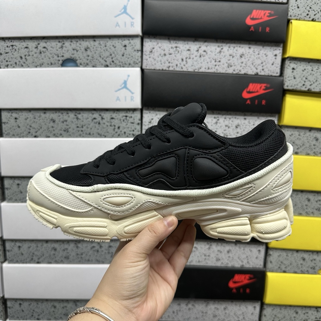 On Running Ozweego Raf Simons (Black White) - Image 3
