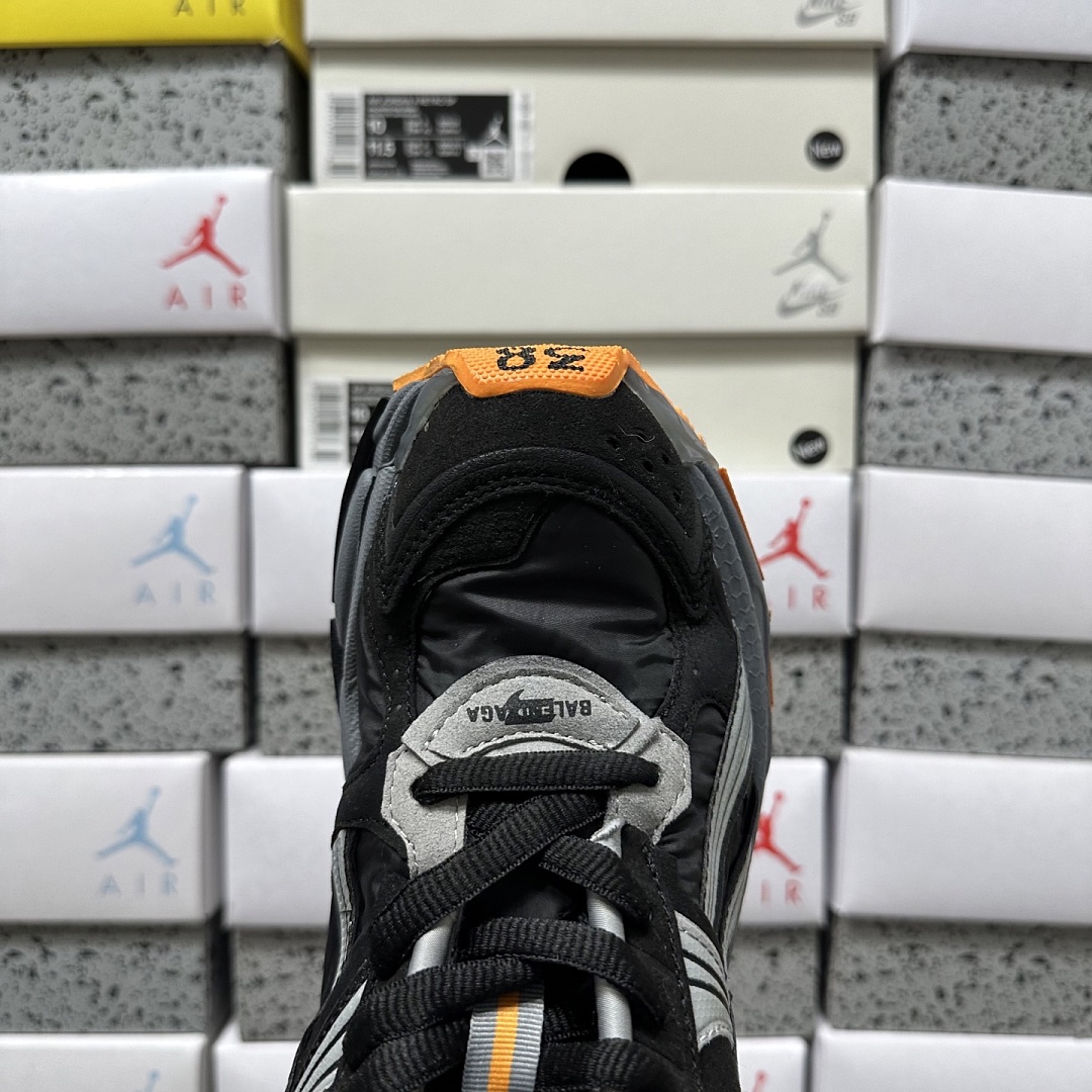 Balenciaga BLCG Runner - Image 28