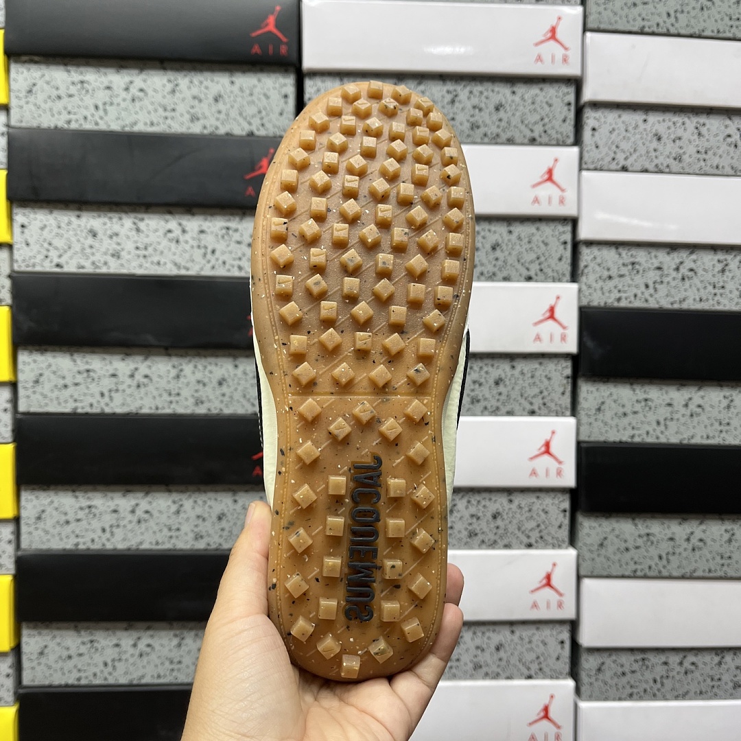 Nike Moon Shoe SP Jacquemus Alabaster - Image 4