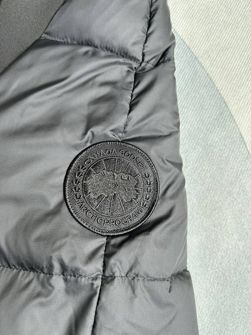 Canada Goose Chilliwack Bomber Jacket - Image 38