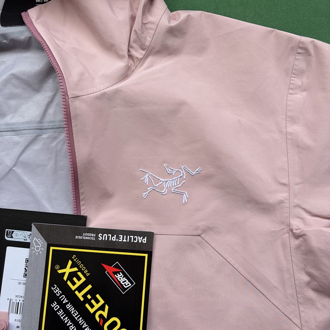 Arc'teryx Beta Jacke - Image 7