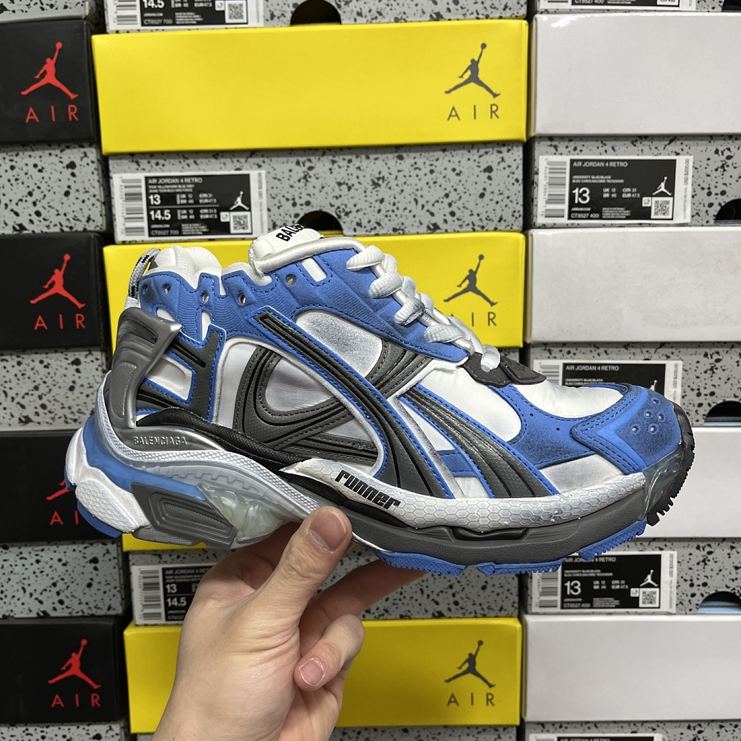 Balenciaga BLCG Runner 7.5 - Image 2