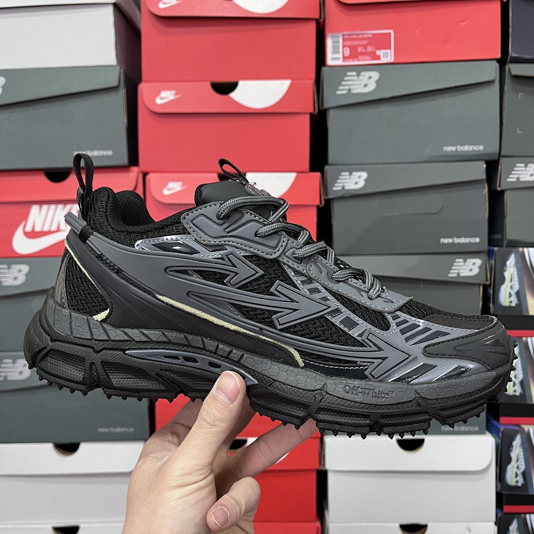 Off-White Be Right Back (Black) - Image 2