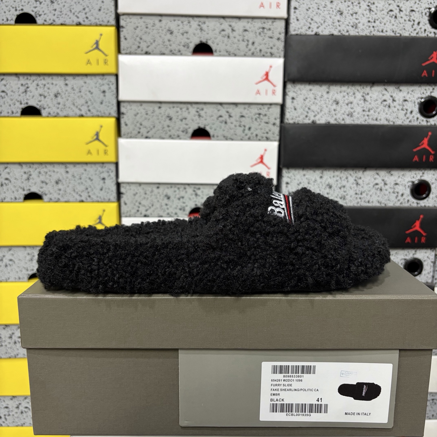 Balenciaga BLCG Furry Slide (Black) - Image 10