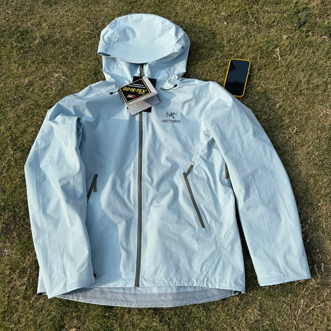 Arc'teryx Beta LT Jacket Lucent - Image 19