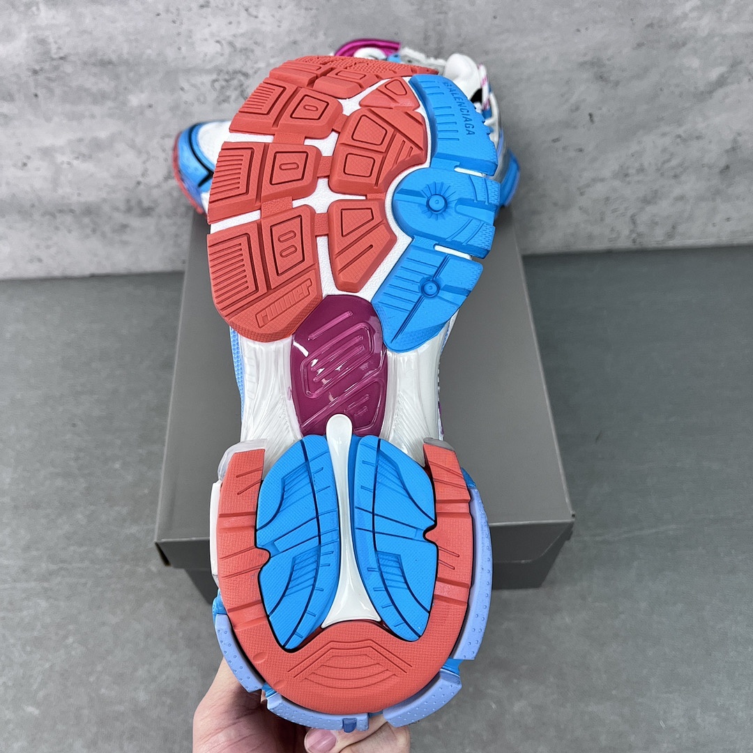Balenciaga Runner 7.5 - Image 83
