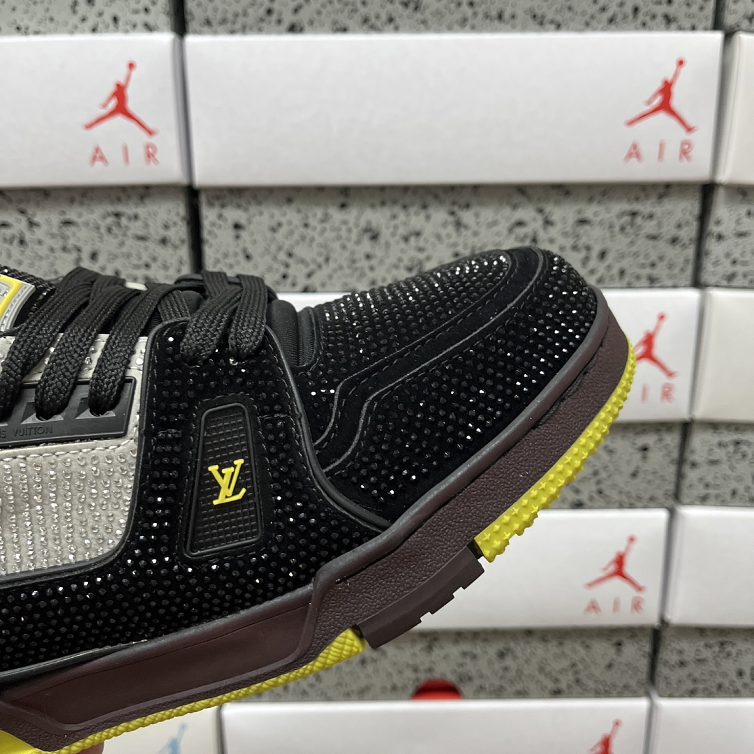 Louis Vuitton Trainer Rhinestone - Image 9