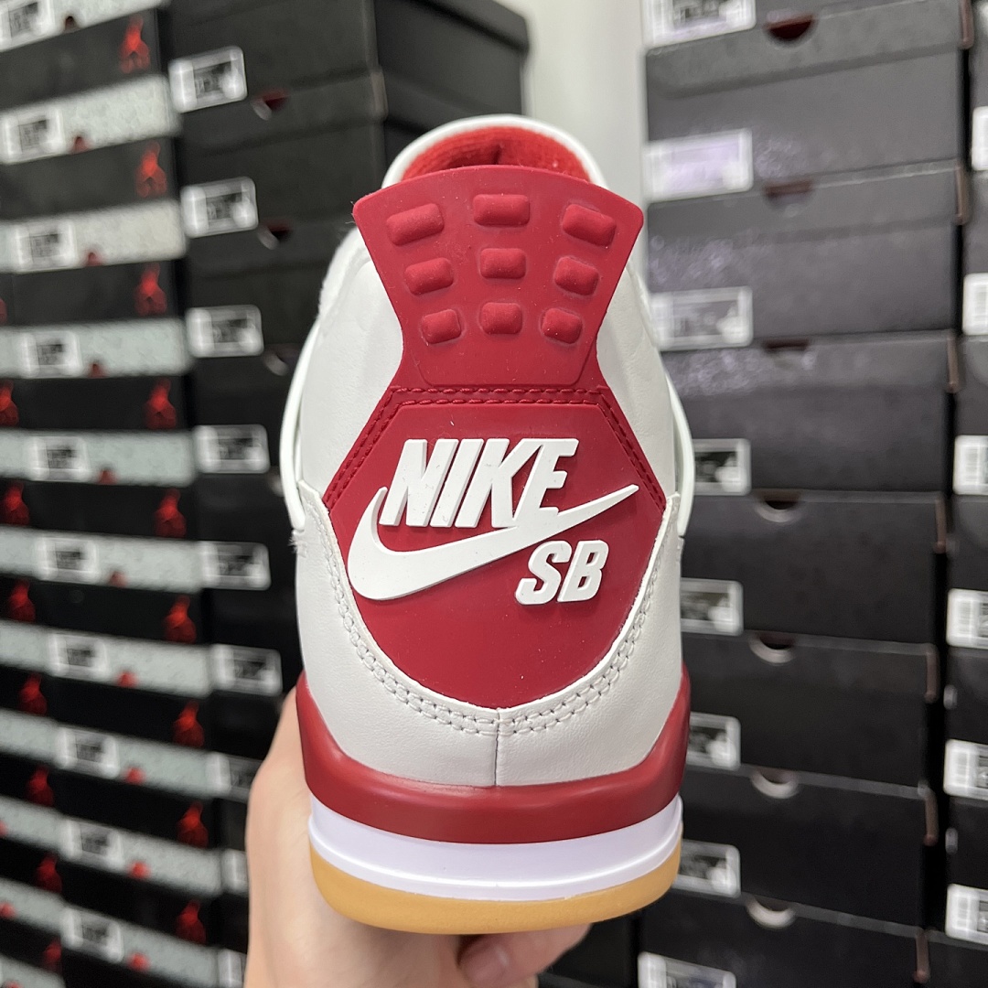 Nike Varsity Red SB (White) - Image 2