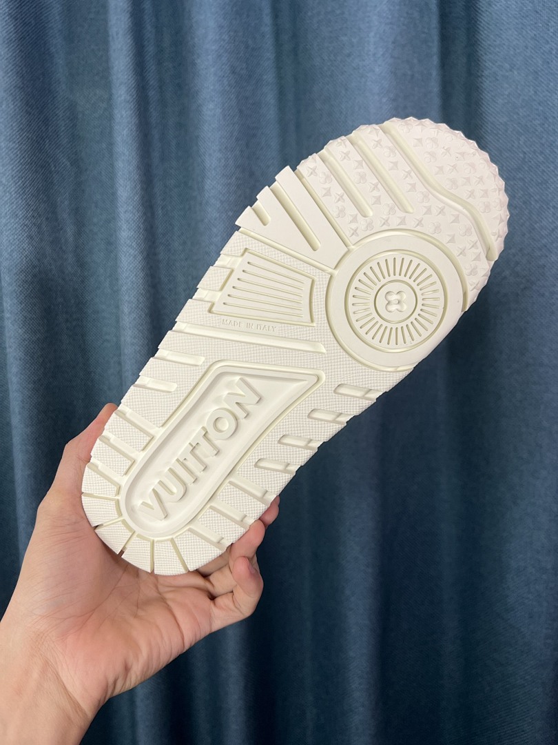 Louis Vuitton LV Trainer Maxi (White) - Image 6