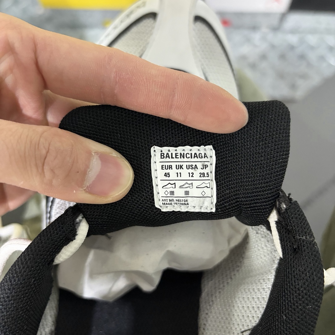 Balenciaga BLCG Radar 25 Gen - Image 11