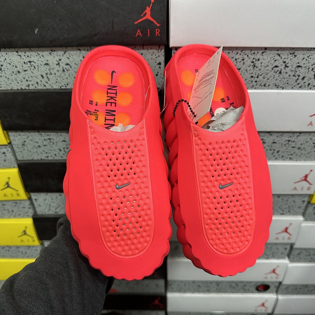 Nike Mind 001 Slide Solar Red HQ4307-600 - Image 2