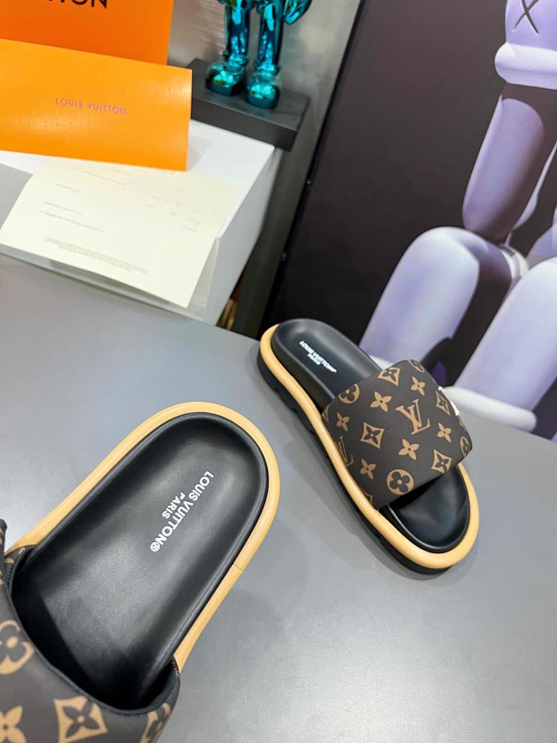 Louis Vuitton Velcro Slippers - Image 8