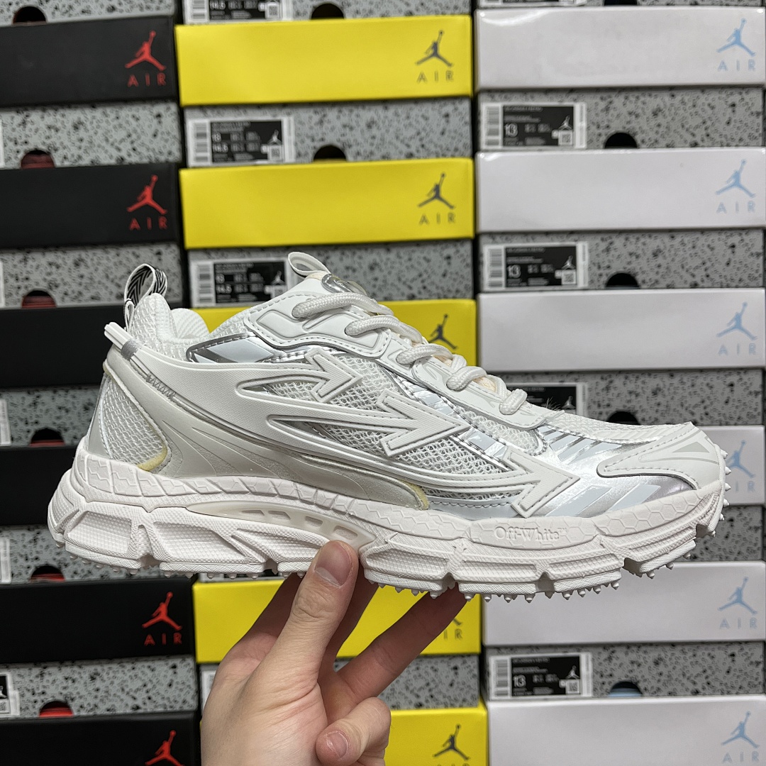 Off-White Be Right Back - Image 9
