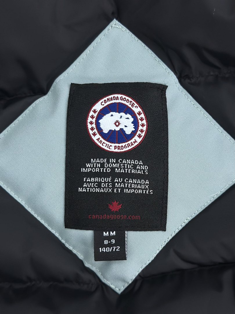Canada Goose Children's Wear - Image 3