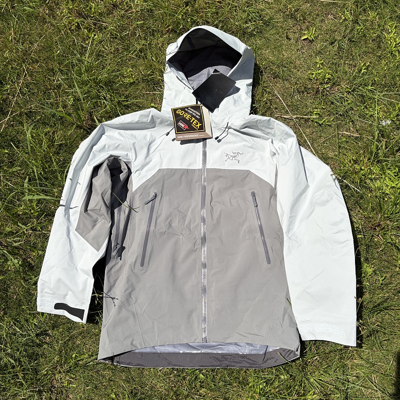 Arc'teryx Beta AR