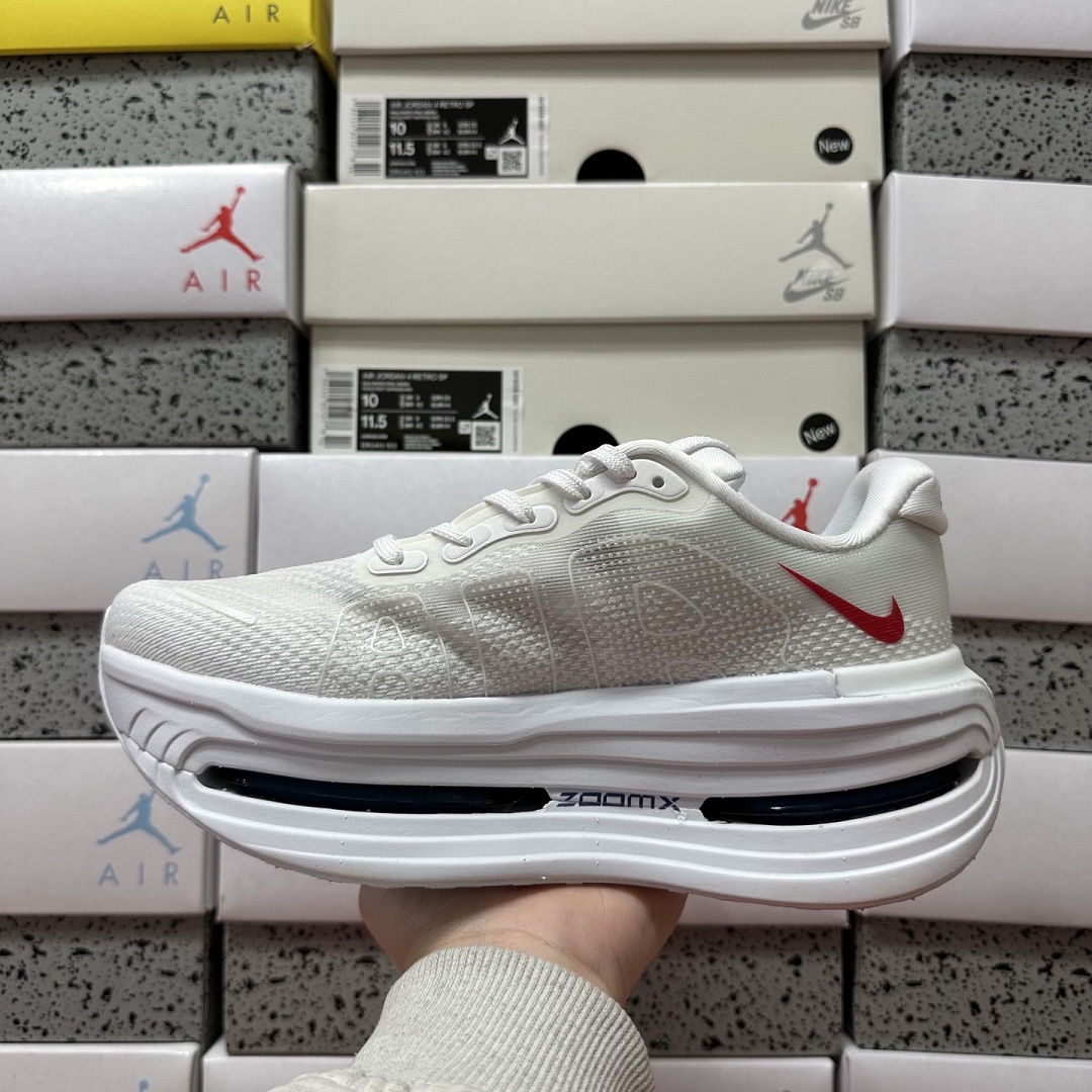 Nike Vomero Premium HQ2050-718 - Image 3