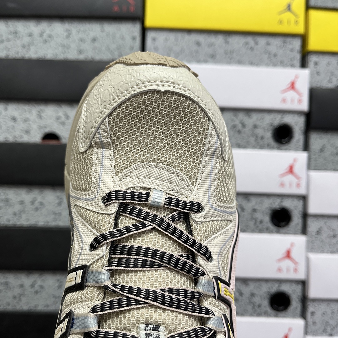 ASICS Gel-Kahana 8 1012A978-201 (Sand Yellow) - Image 9