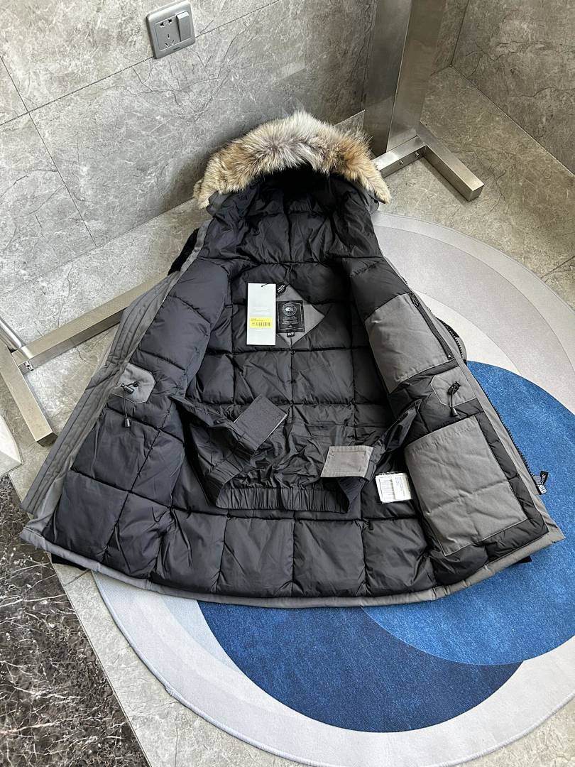 Canada Goose Parka 08 - Image 9