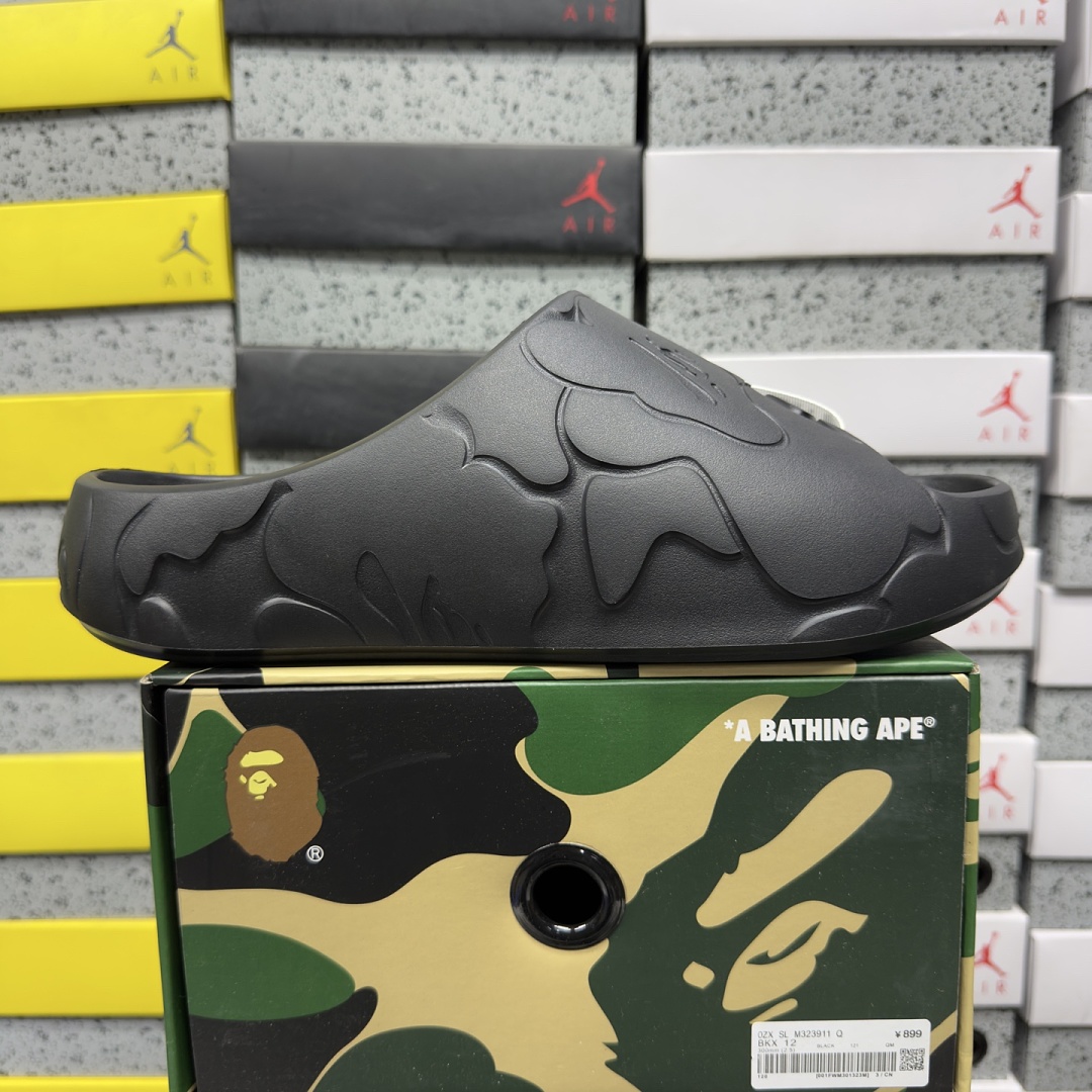 Bape Slide #1 (Black Solid Camo)