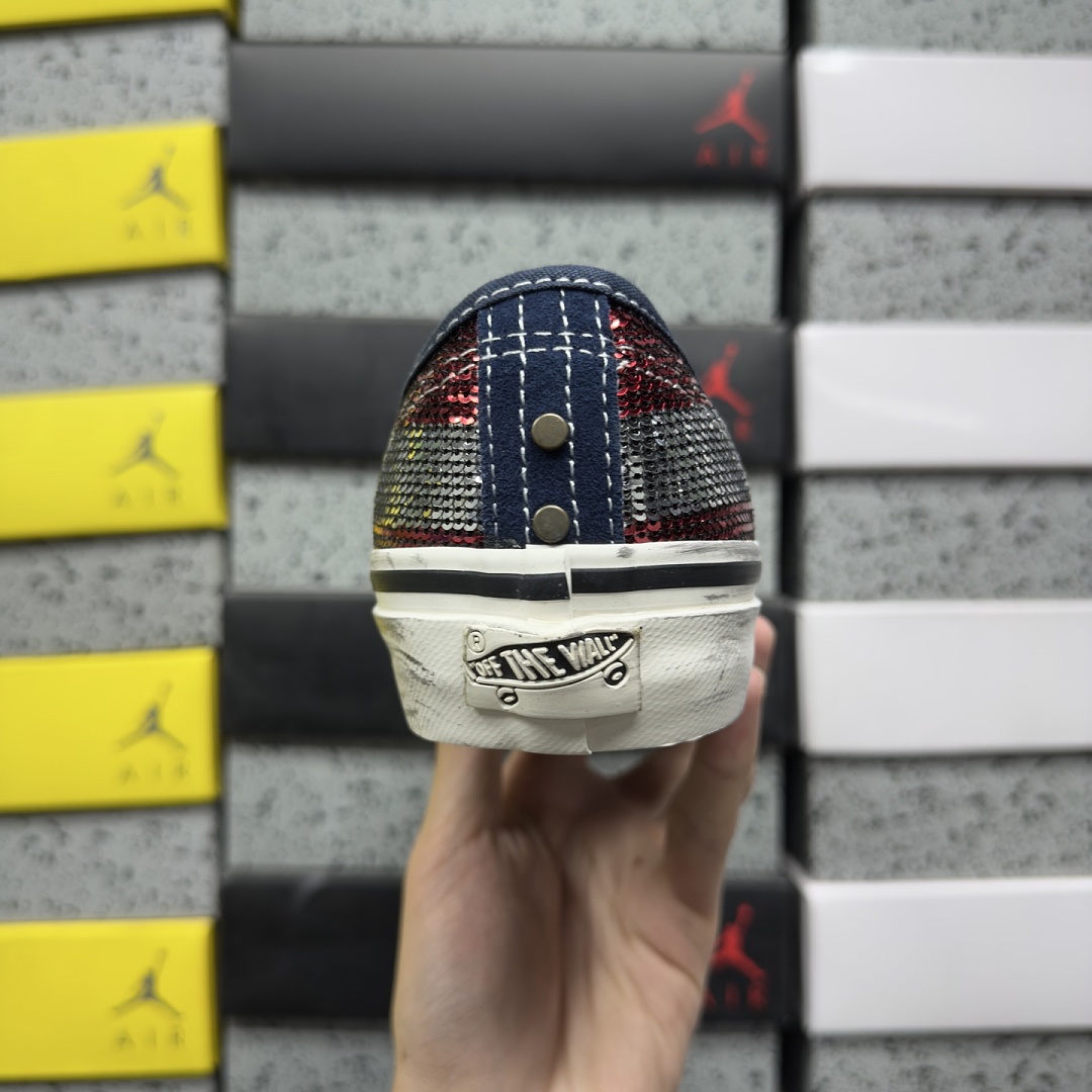 Vans Premium Authentic La Habana (Red Navy) - Image 2