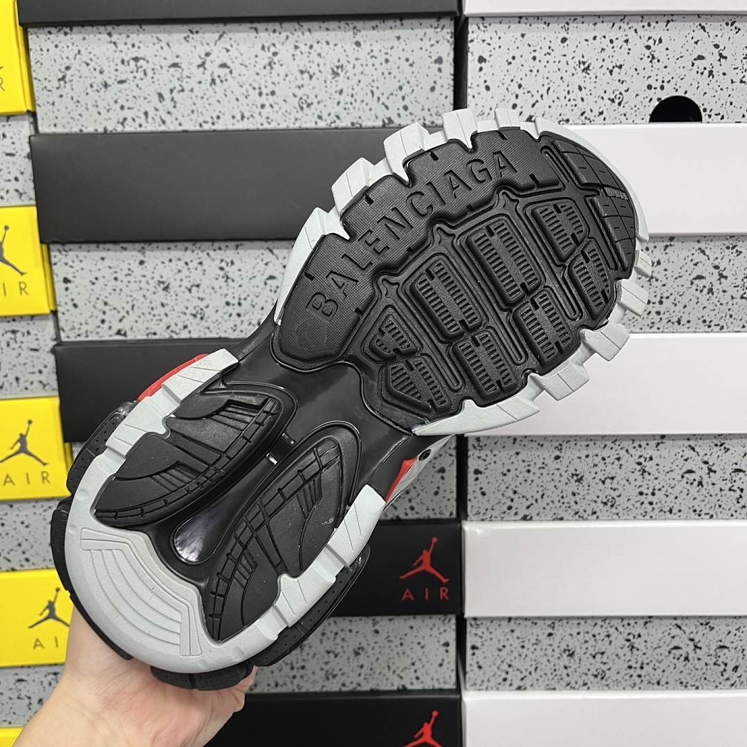Balenciaga Track - Image 4