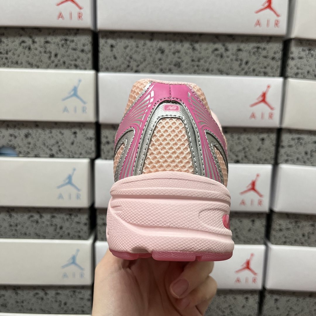 New Balance 740 Atmos Pink Vacation - Image 5