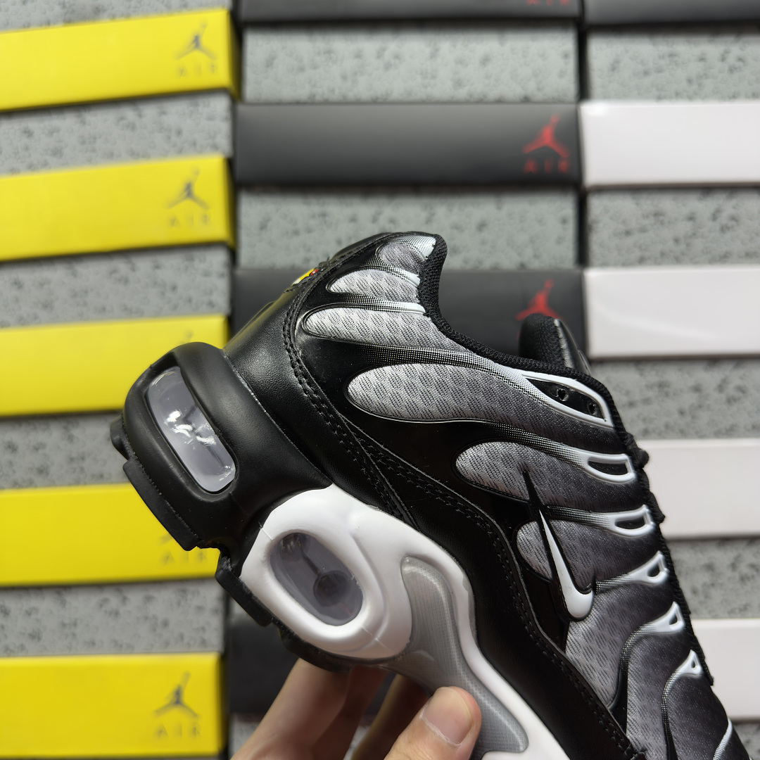 Nike Air Max Plus (Black Silver White) - Image 3