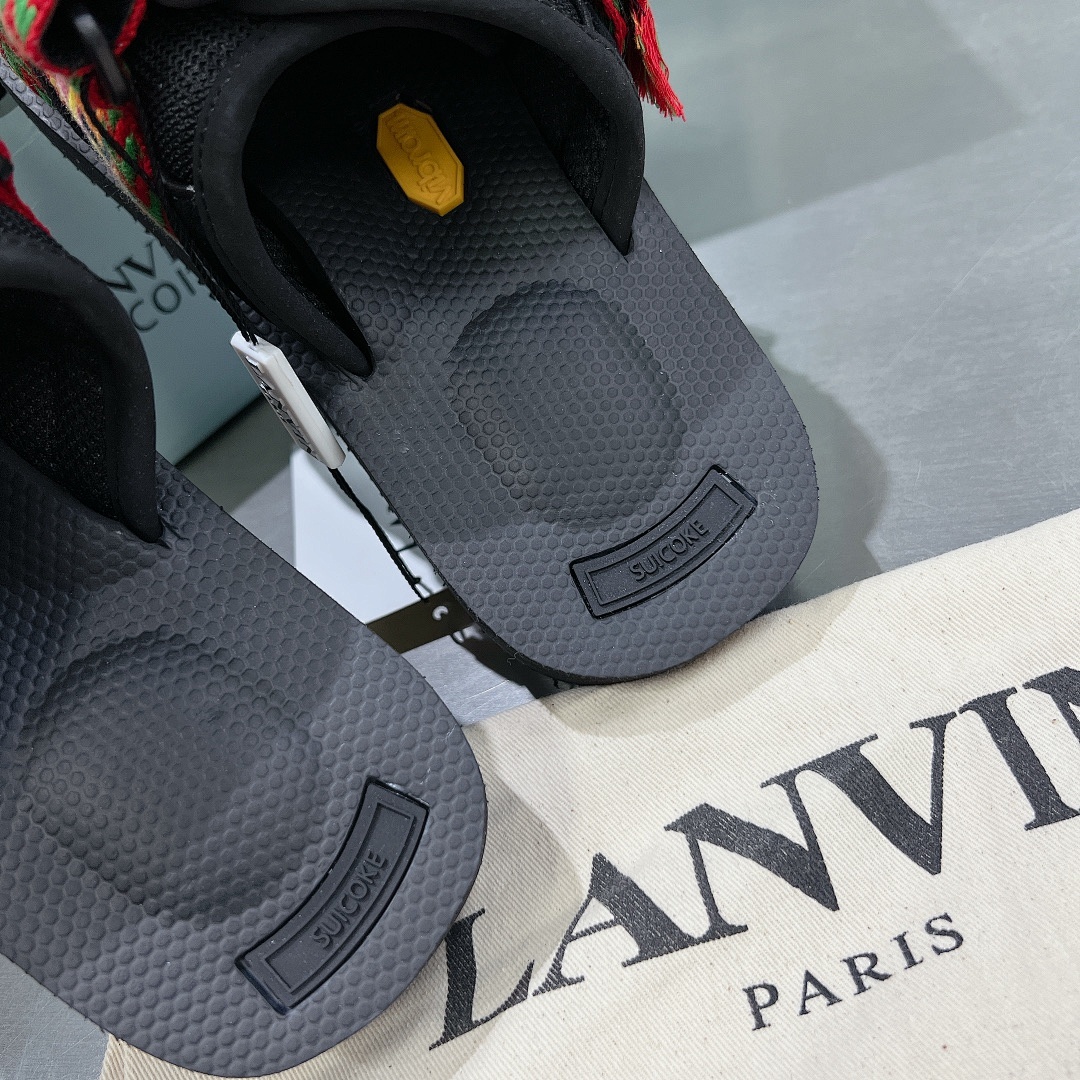 Lanvin SUICOKE X CURB Sandal - Image 12