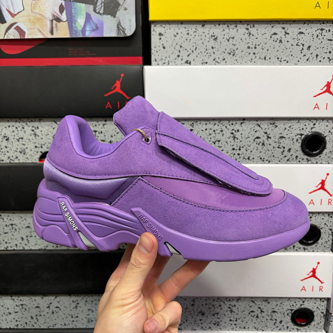 On Running Raf Simons Antei Low Top - Image 9