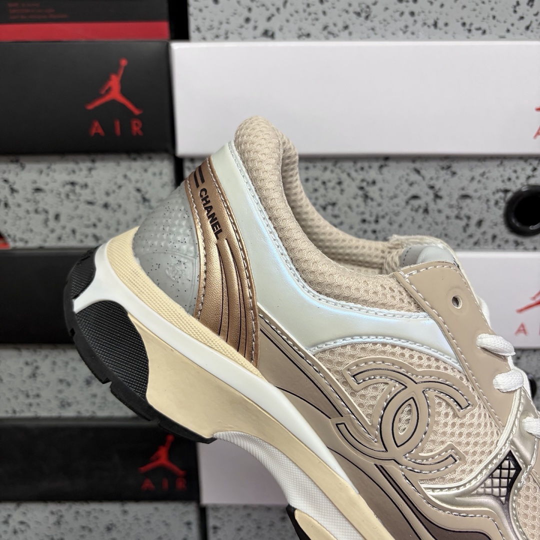 Chanel CC Runner NP518 Cream / - Image 6