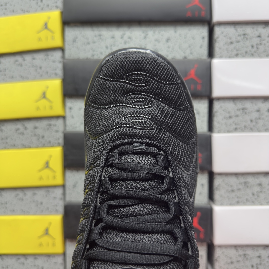 Nike Air Max Plus Triple Black 604133-050 - Image 7