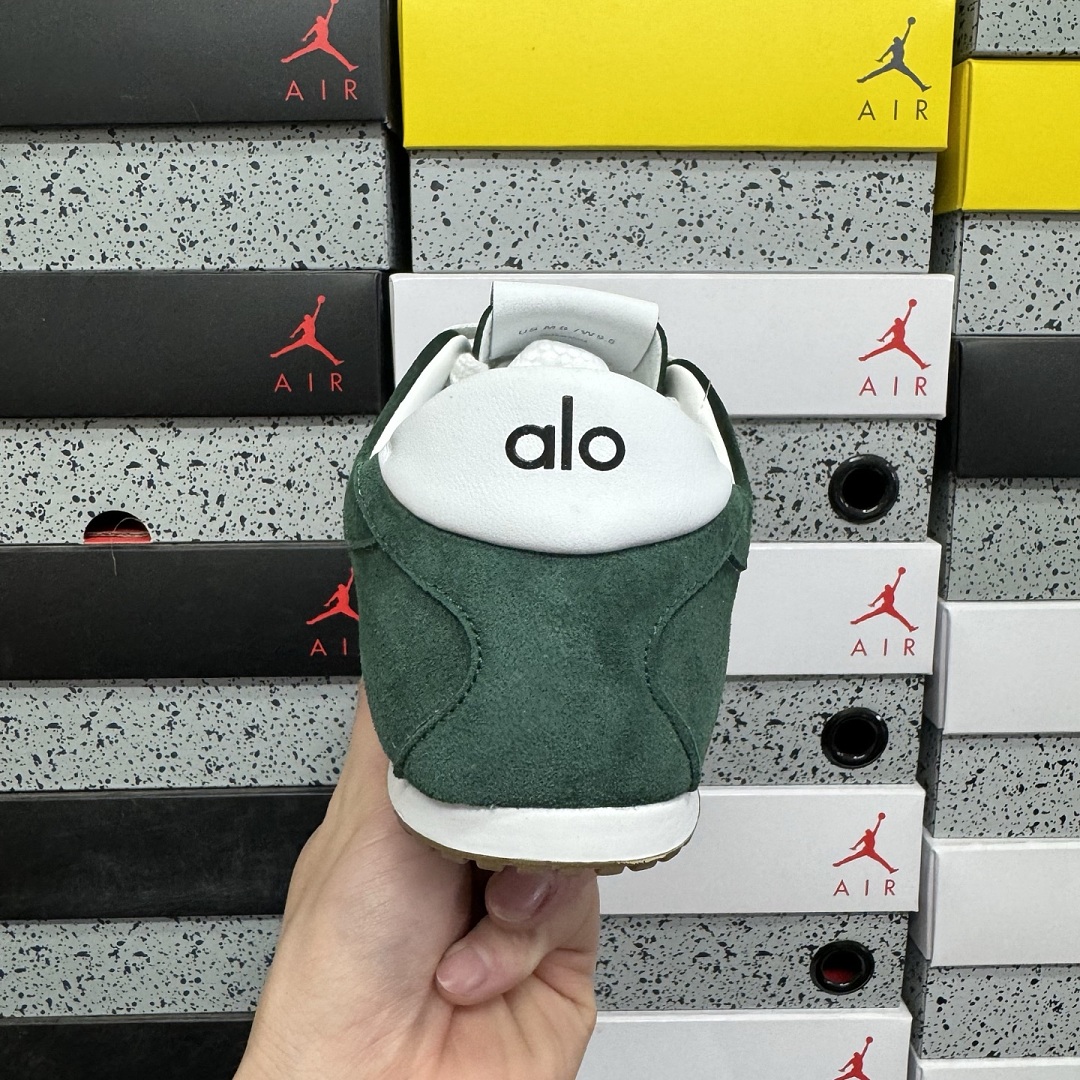Alo Yoga Sunset Sneaker A0891U_GREEN - Image 6