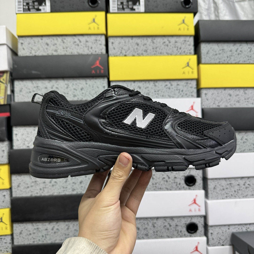 New Balance 530 (Black) - Image 10