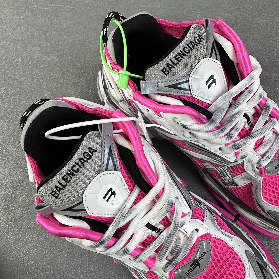 Balenciaga Runner - Image 30