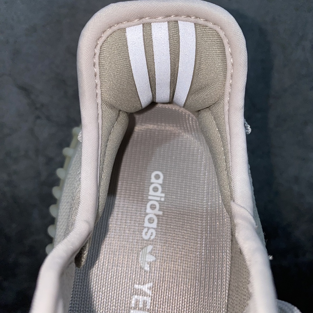 Adidas Yeezy 350 - Image 13