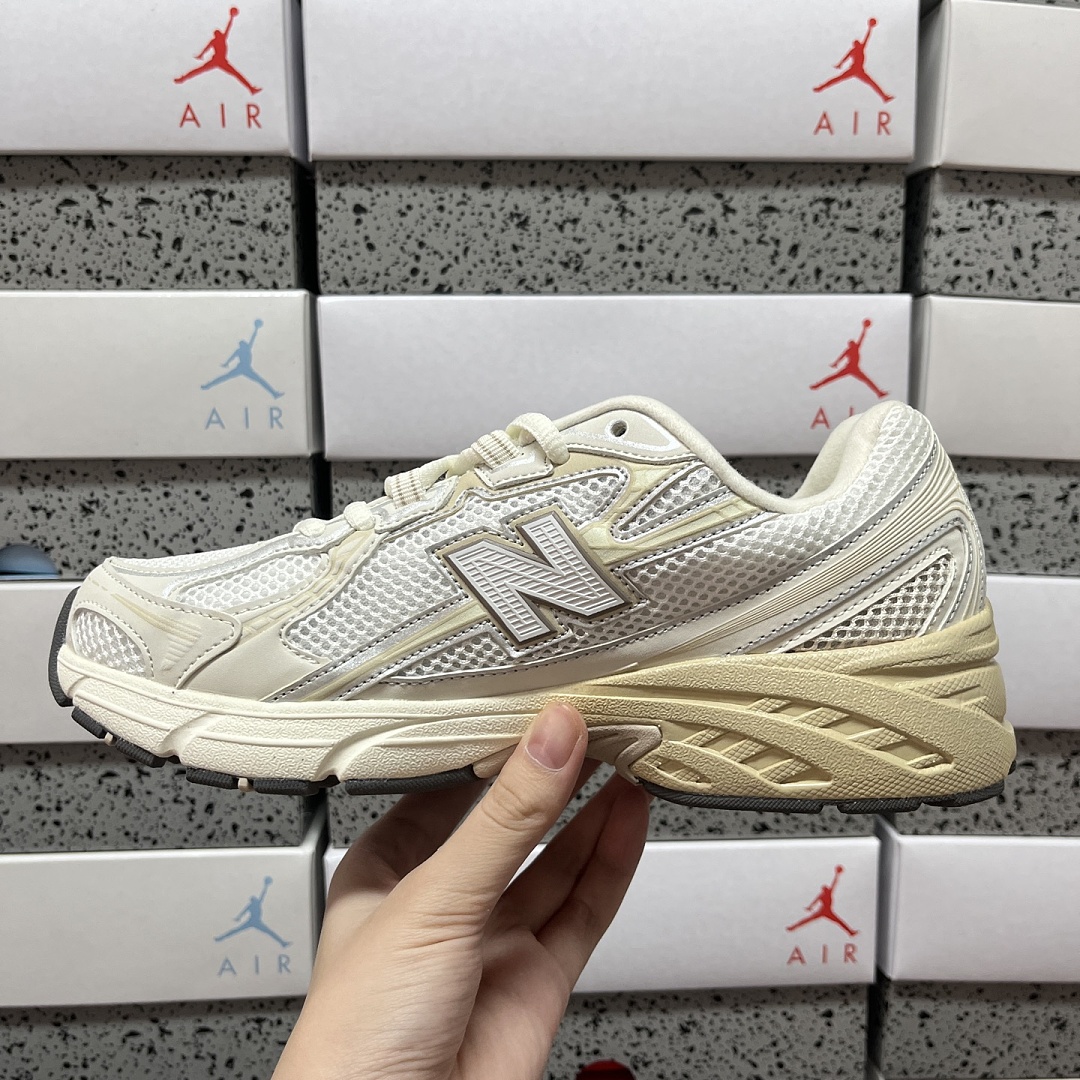 New Balance 740V2 White Marsh (Green) - Image 2