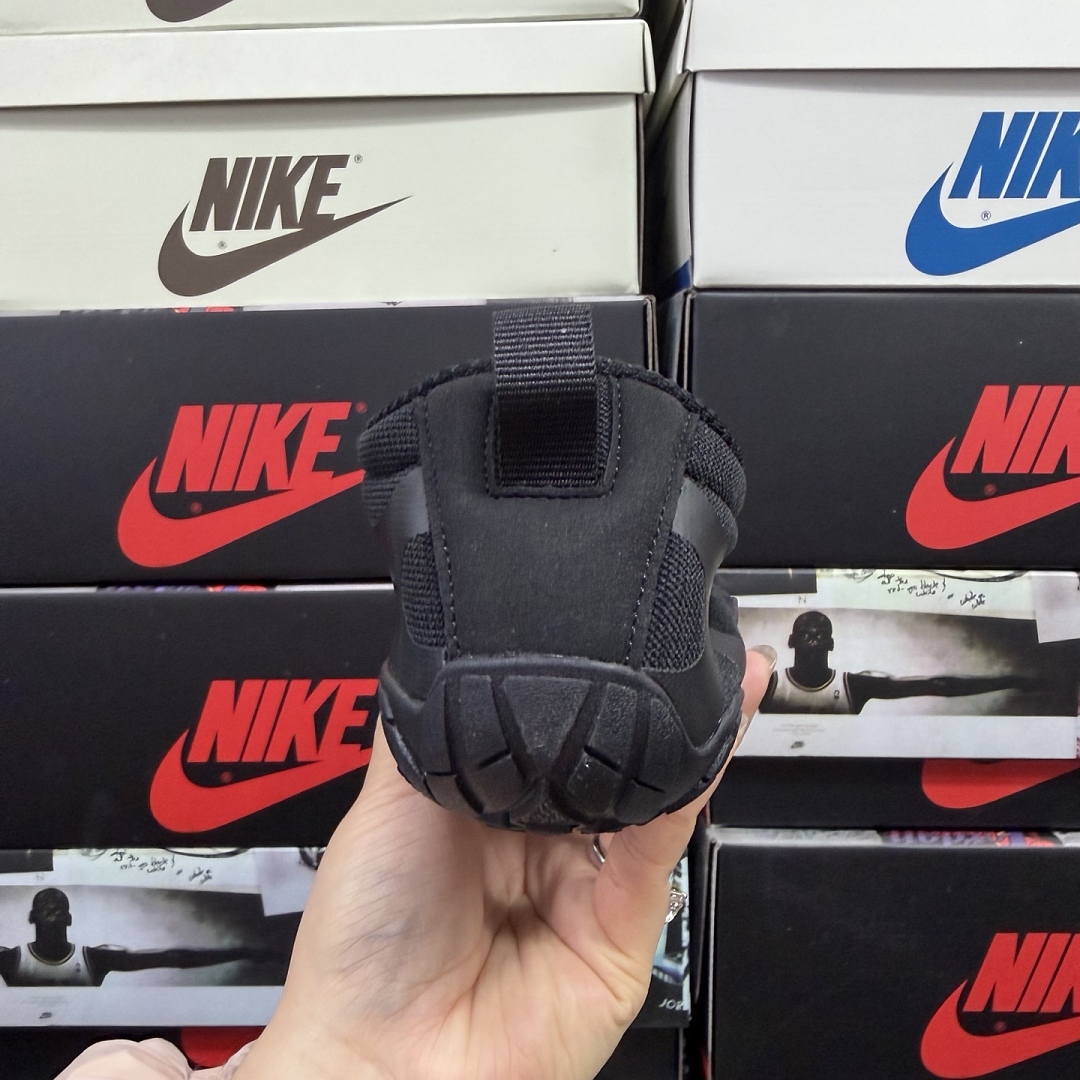 Suicoke Finger Chukka Boot S20MLC1 (Black Grey) - Image 9