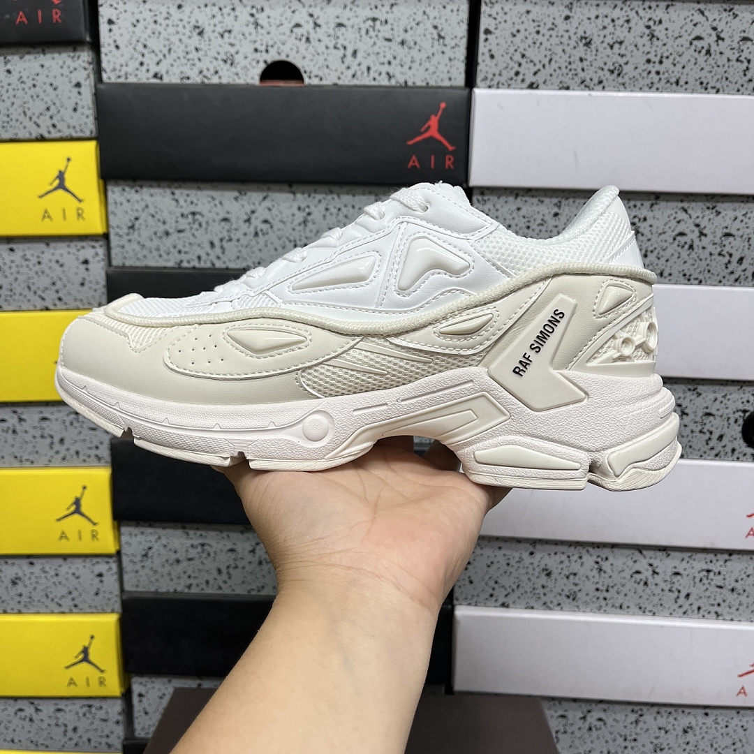 On Running Raf Simons Pharaxus - Image 2