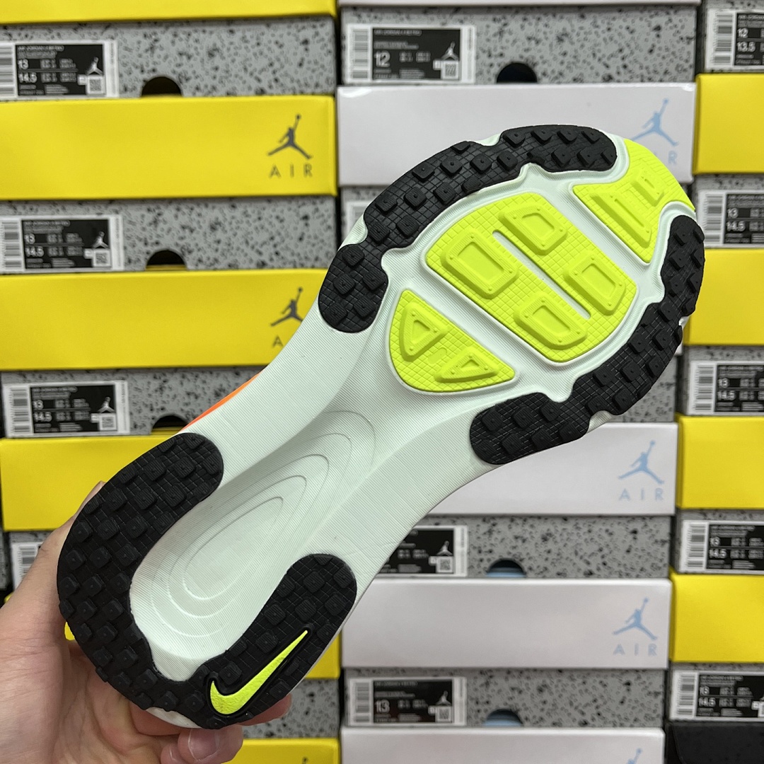 Nike Zoom Vomero - Image 7