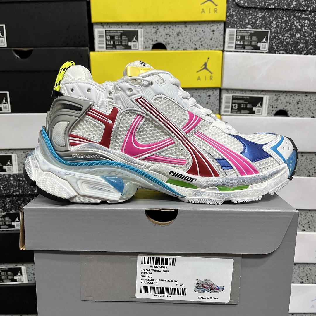 Balenciaga BLCG Runner 7.5
